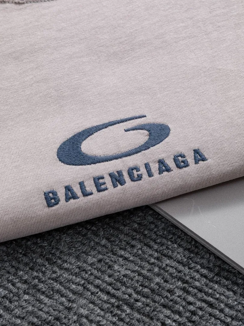 P100✨🔥 [balenciaga] 2026FW short-sleeved T-shirt Premium 26s double yarn 300g fabric, washed with Ma Liang distressed process Color: washed black, washed white, washed Khaki Size: S M L XL 2XL